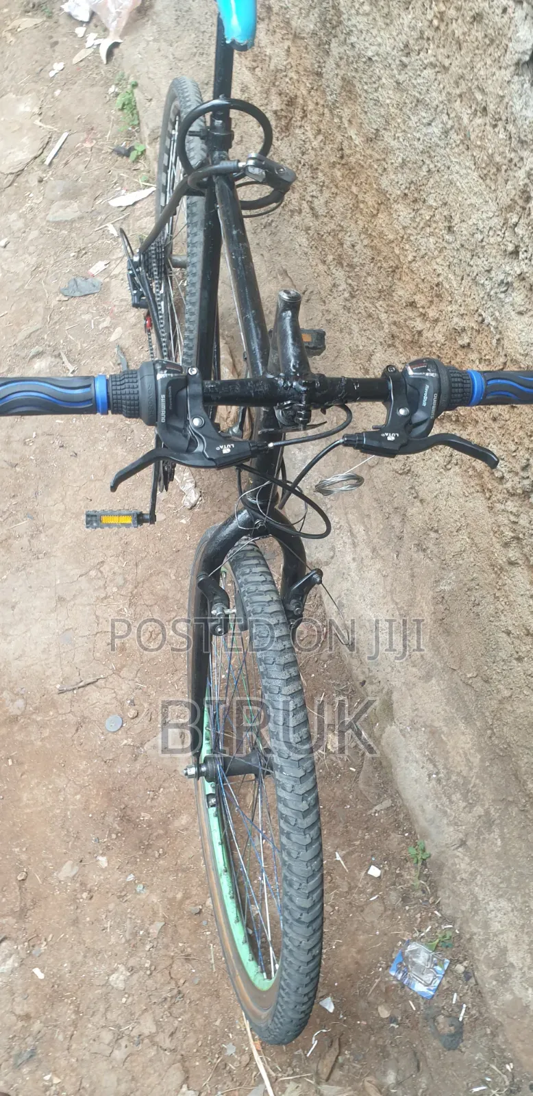 Bike Used የሚገዛ ቀለም የደረበ