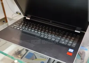 New Laptop HP Pavilion 14 8GB Intel Core i5 SSD 256GB