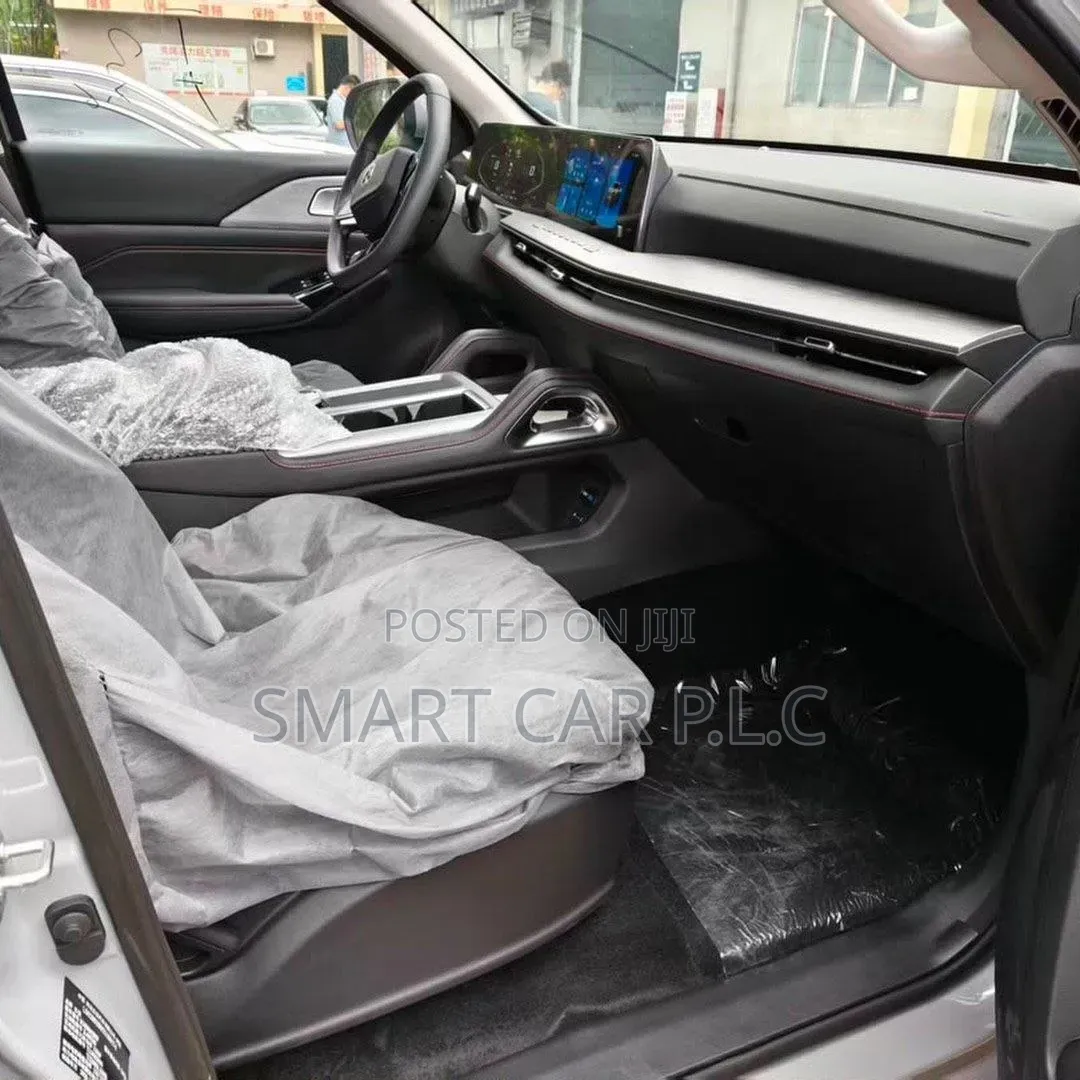 New Changan Hunter Plus 2.0 Petrol 4x4 2025 Gray