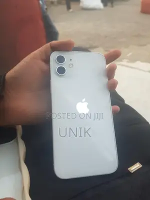Apple iPhone 12 128 GB White