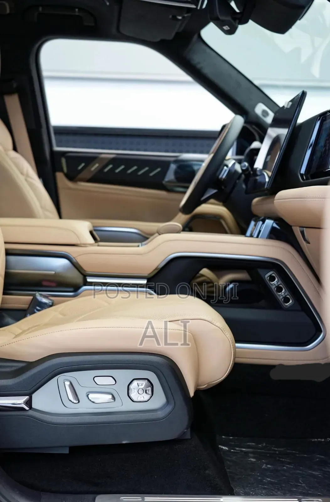 New BYD Leopard 8 2.0 Hybrid AWD 2025 Black