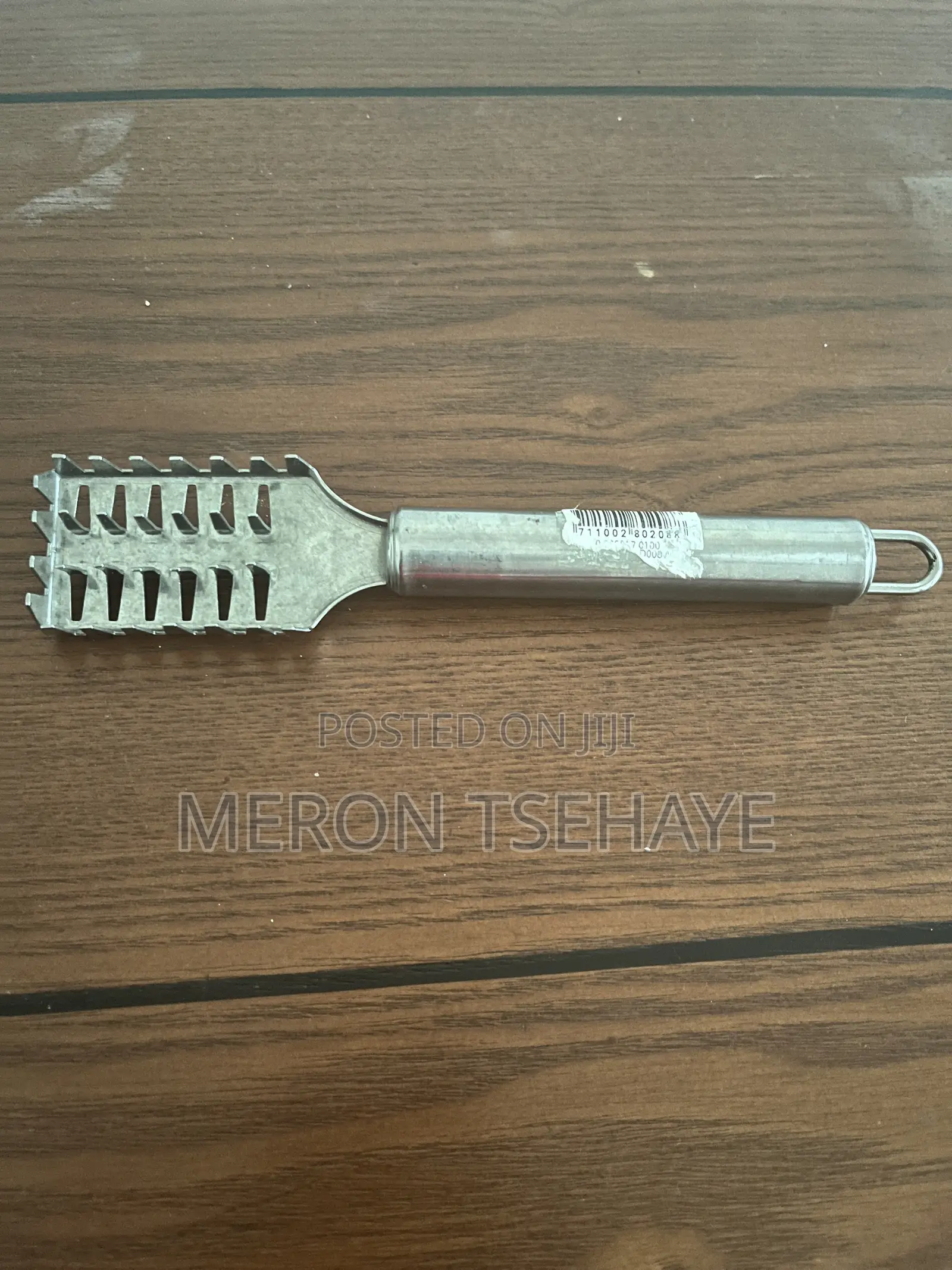 Fish Scraper/Fish Scaler