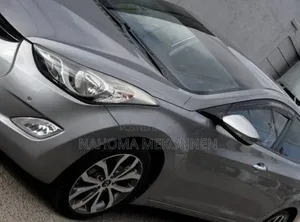 Hyundai Avante 2014 Gray
