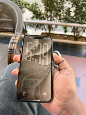 Apple iPhone 15 Plus 128 GB Black