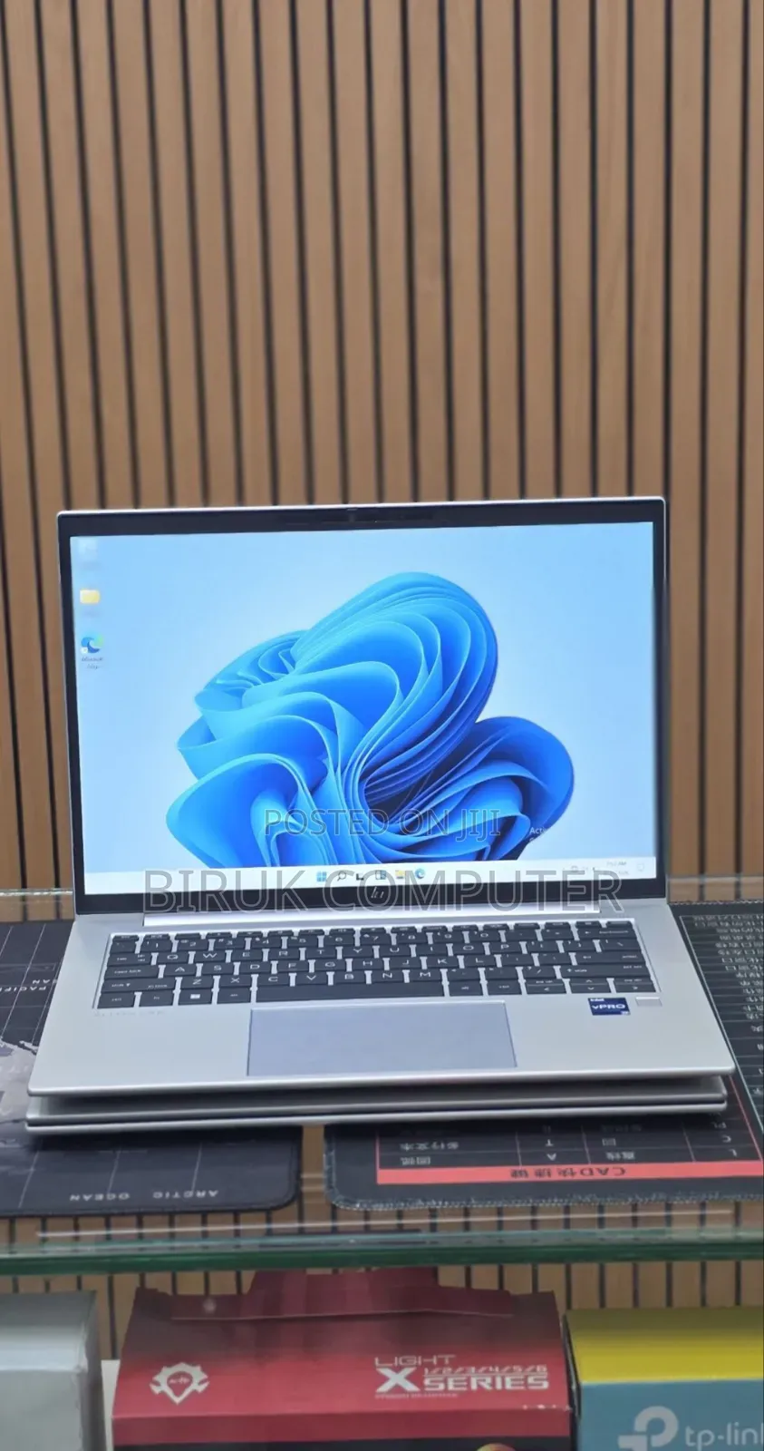 New Laptop HP EliteBook 840 G10 16GB Intel Core i7 SSD 512GB