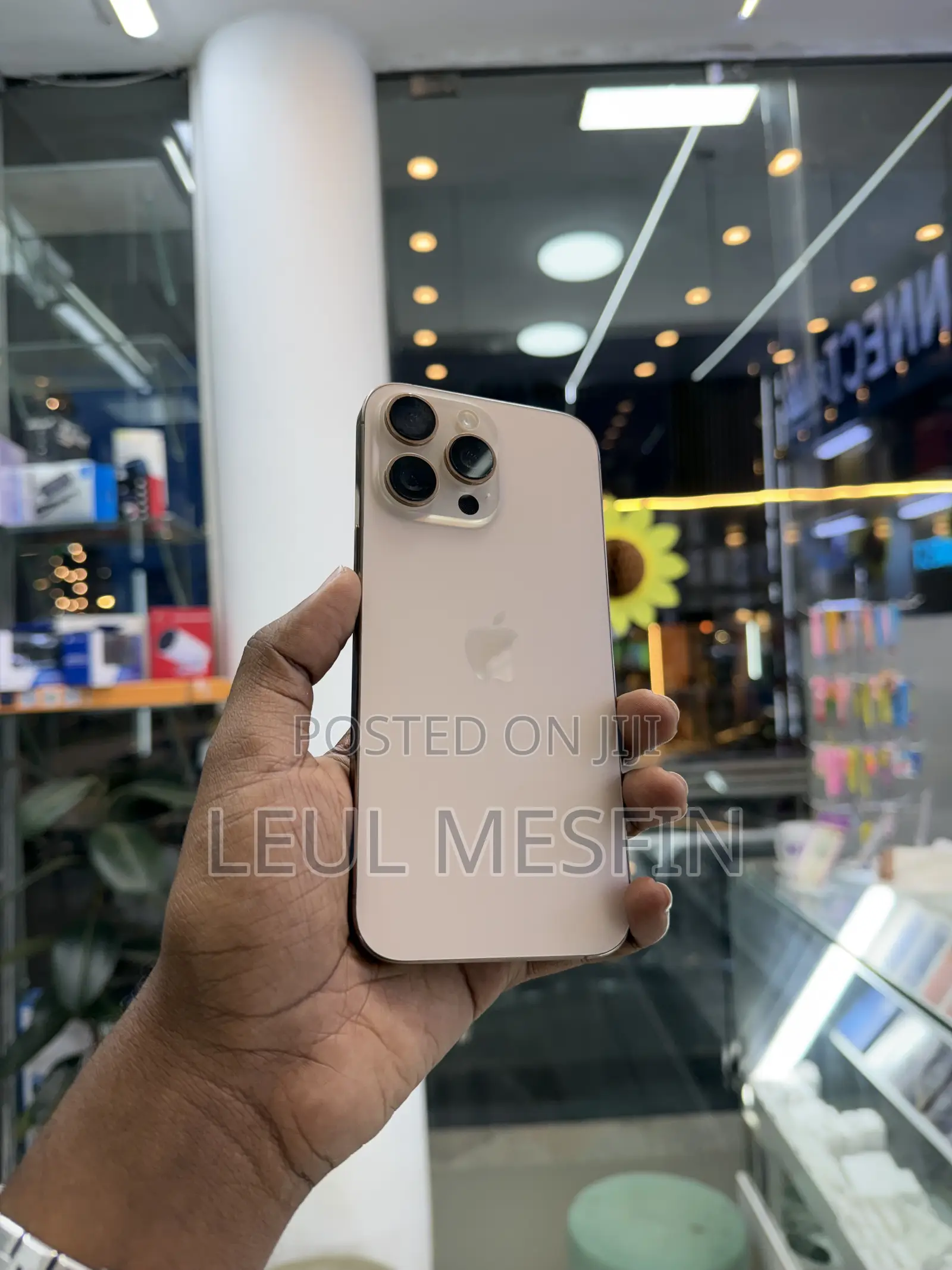 Apple iPhone 16 Pro Max 512 GB Gold