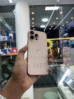 Apple iPhone 16 Pro Max 512 GB Gold