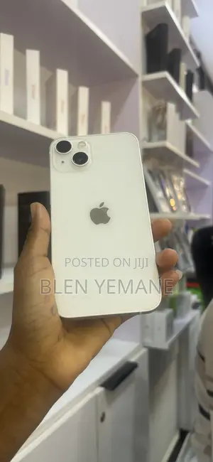 Apple iPhone 13 128 GB White