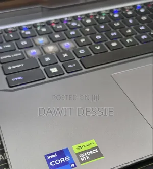 New Laptop MSI Vector GP68 HX 13V 32GB Intel Core i9 SSD 1T