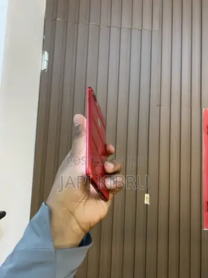 Apple iPhone 8 Plus 64 GB Red