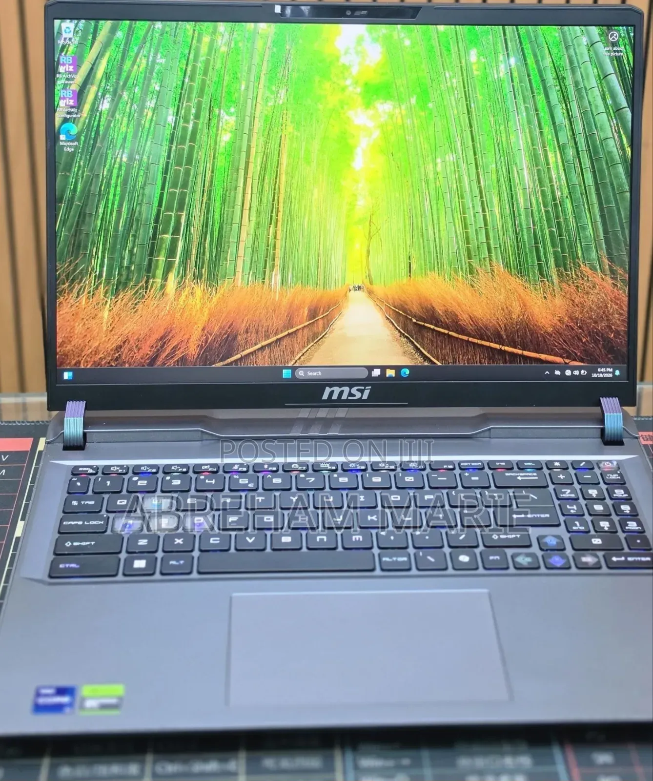 New Laptop MSI Vector GP68 HX 13V 32GB Intel Core i9 SSD 1T