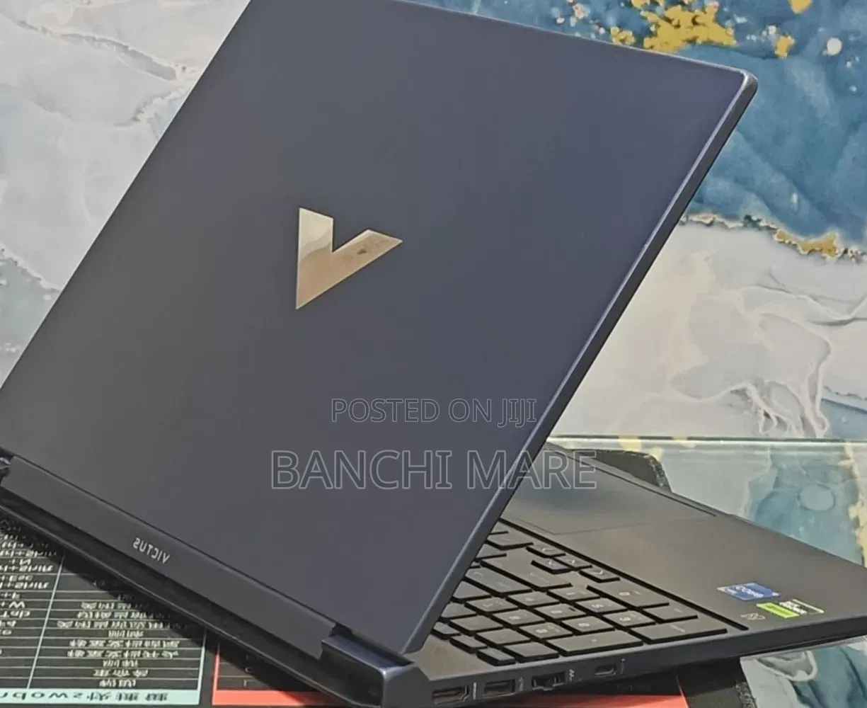New Laptop HP Victus 15 16GB Intel Core i5 SSD 1T