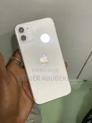 Apple iPhone 11 64 GB White