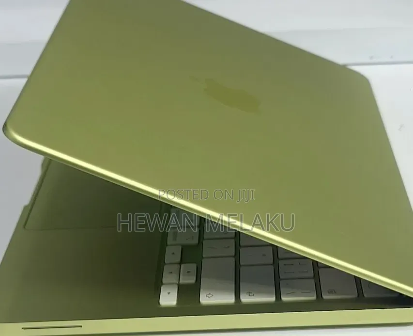 New Laptop Apple MacBook Neo 2026 8GB SSD 512GB