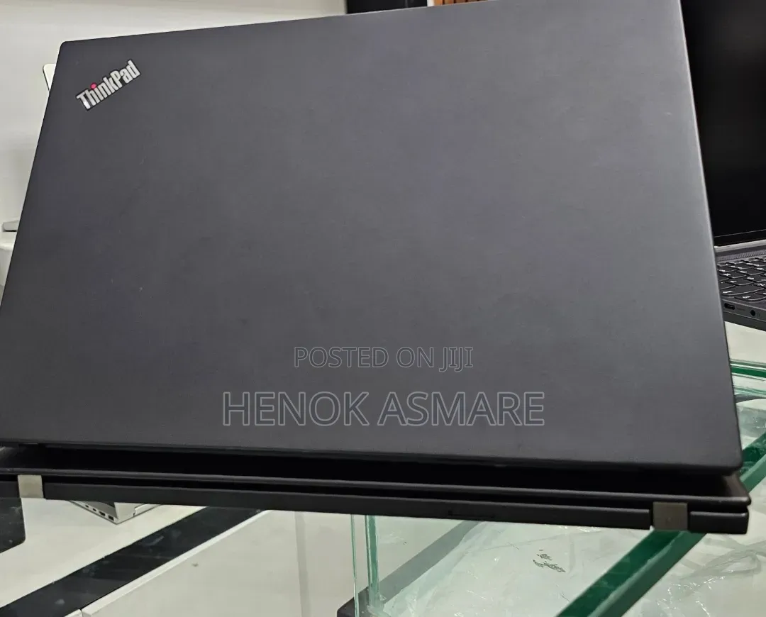 New Laptop Lenovo ThinkPad T490s 16GB AMD Ryzen 7 SSD 512GB