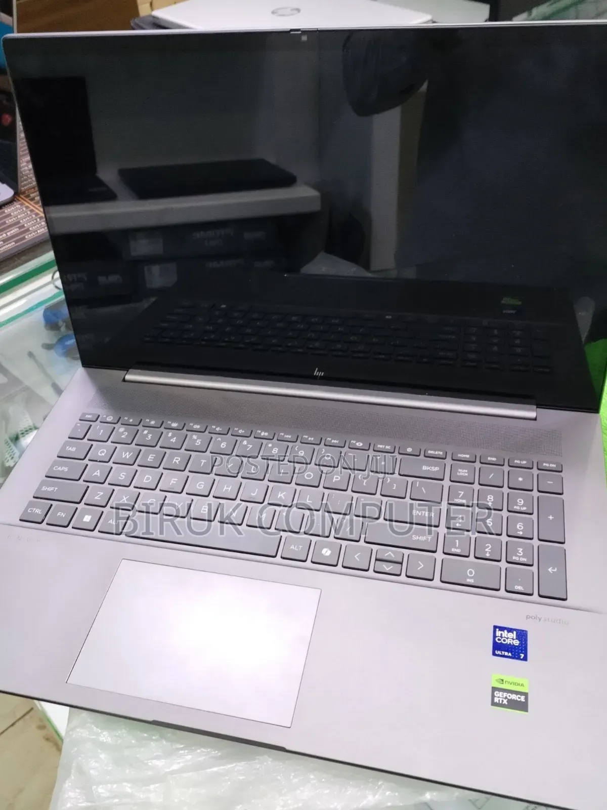 New Laptop HP Envy 17 16GB Intel Core Ultra 7 SSD 1T