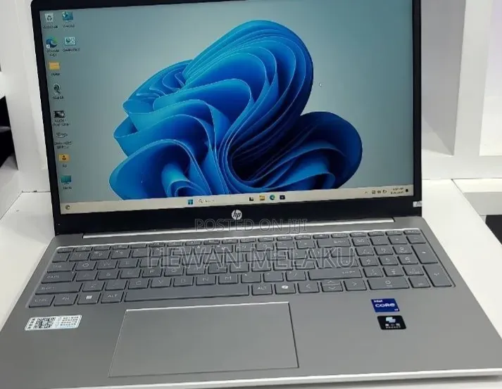 New Laptop HP Stream Notebook 16GB Intel Core i7 SSD 1T