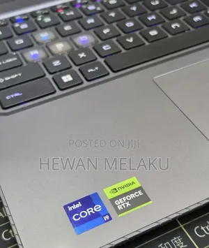New Laptop MSI 32GB Intel Core i9 SSD 1T