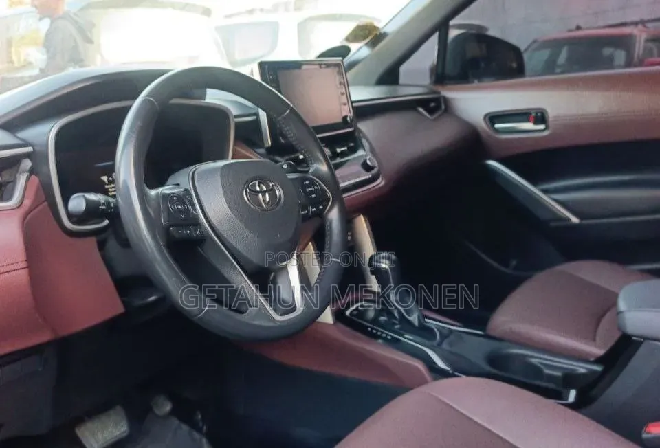 Toyota Corolla Cross 2023 Blue