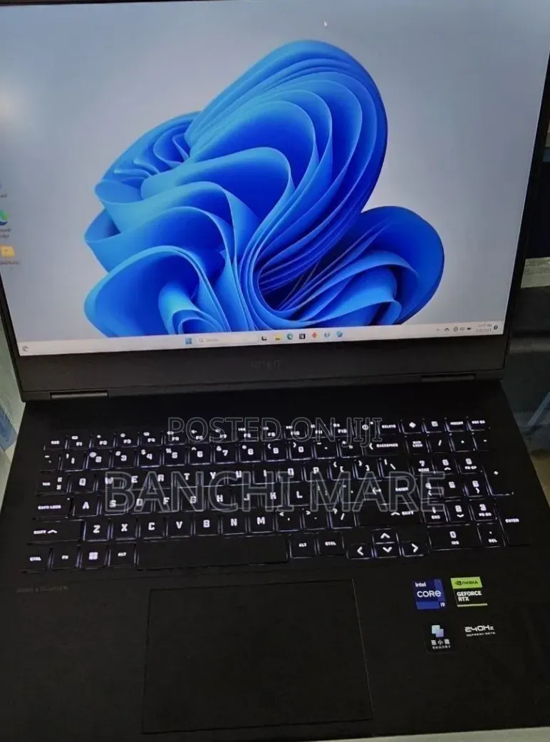 New Laptop HP Omen 16 16GB Intel Core i9 SSD 1T