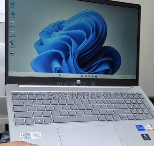 New Laptop HP Stream Notebook 16GB Intel Core i7 SSD 1T