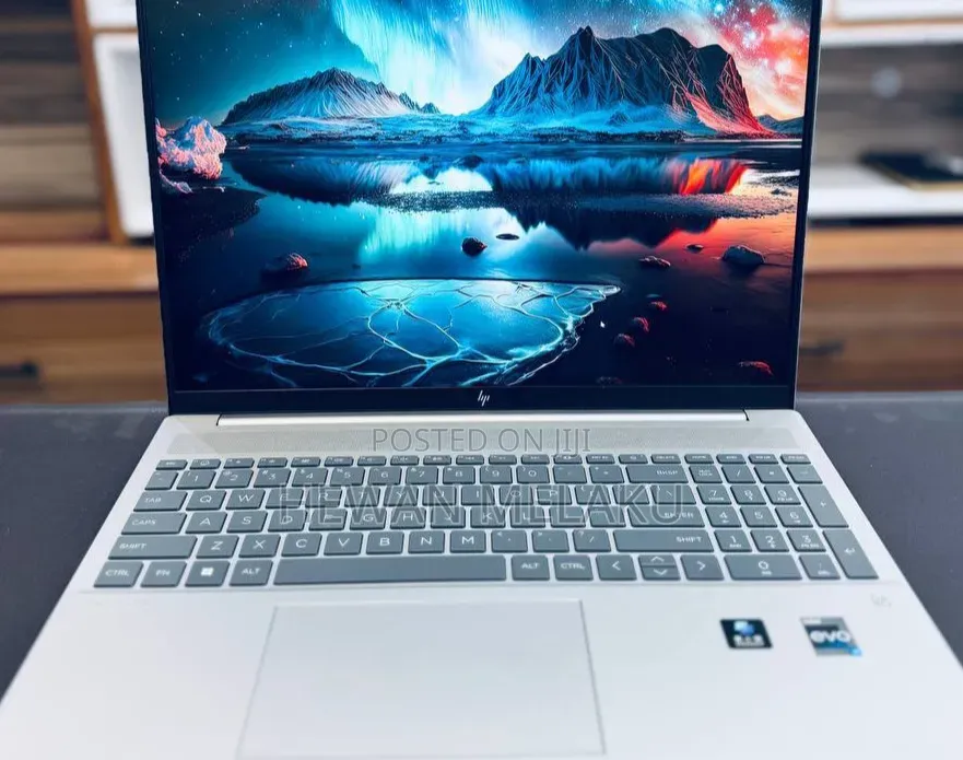 New Laptop HP Pavilion 15 16GB Intel Core i7 SSD 1T