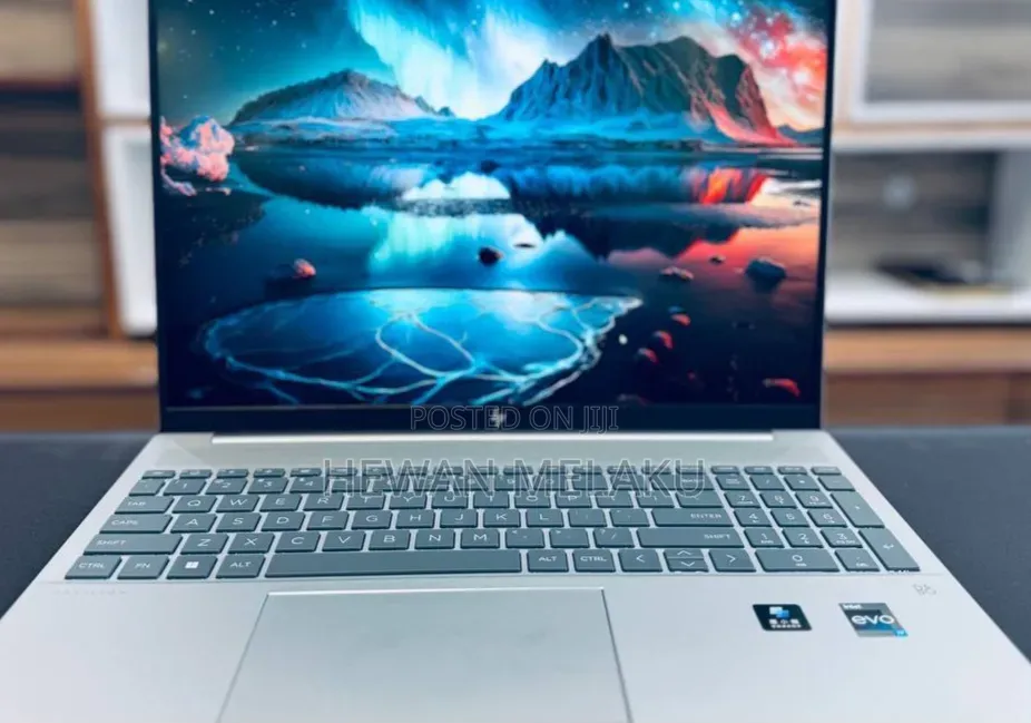 New Laptop HP Pavilion 15 16GB Intel Core i7 SSD 1T