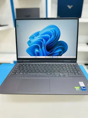 New Laptop Lenovo LOQ 15ARP9 16GB Intel Core i7 SSD 1T