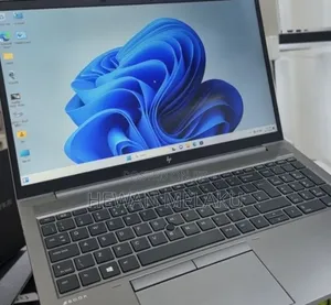 New Laptop HP ZBook 15 16GB Intel Core i7 SSD 512GB