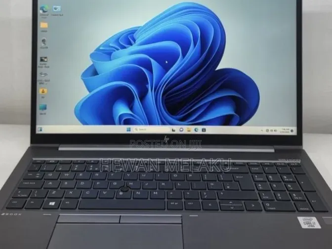 New Laptop HP ZBook 15 16GB Intel Core i7 SSD 512GB