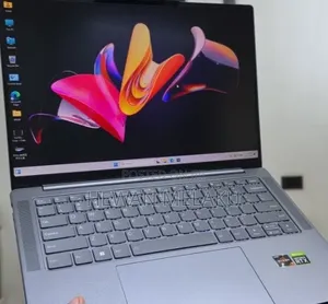 New Laptop Lenovo Yoga 2 16GB AMD Ryzen 7 SSD 512GB