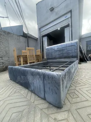 Modern Luxury Bed Adis
