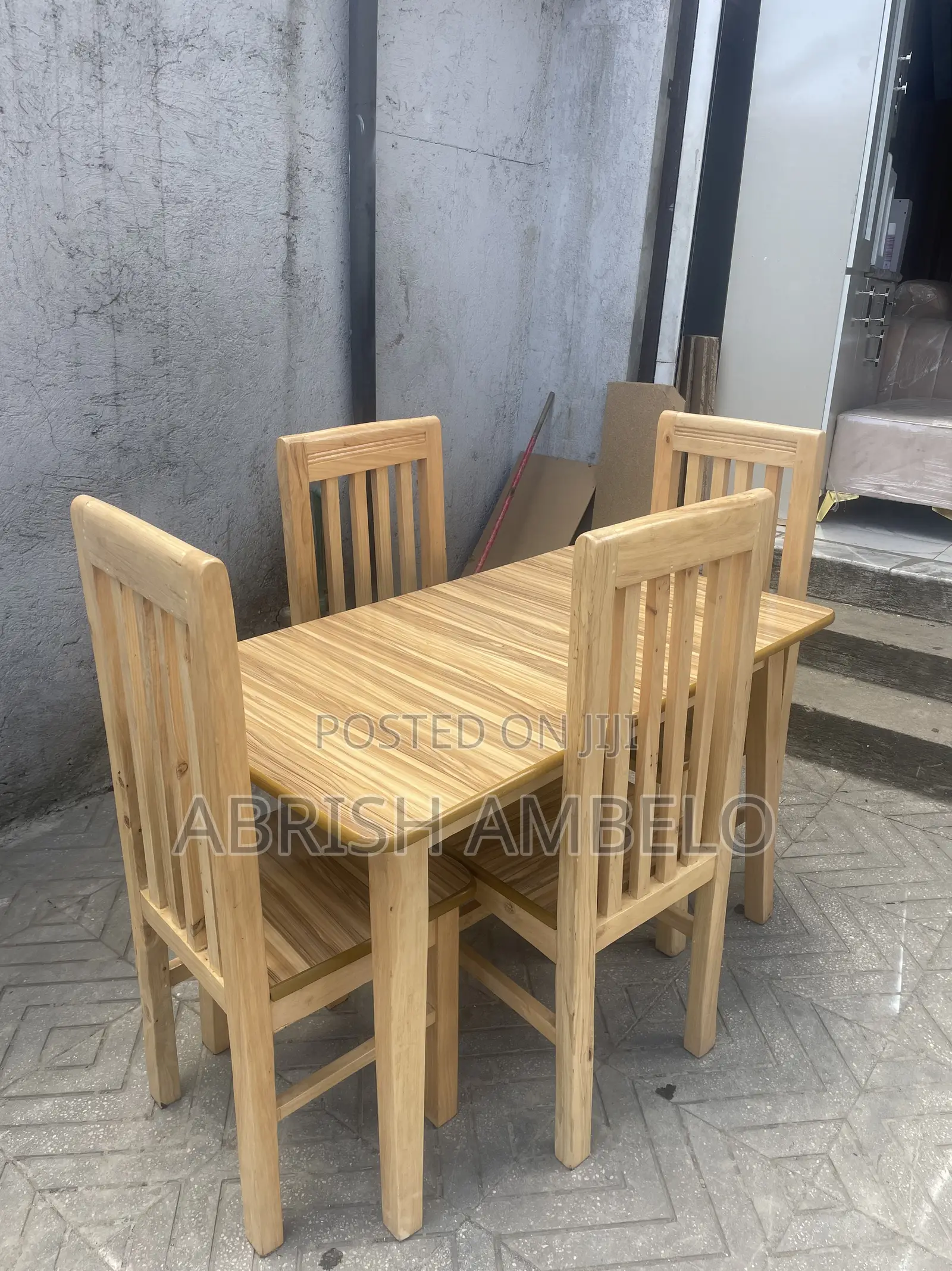 Luxury Table & Chair