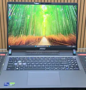 New Laptop MSI 32GB Intel Core i9 SSD 1T