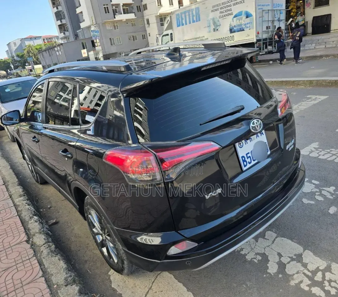 Toyota RAV4 2018 Black