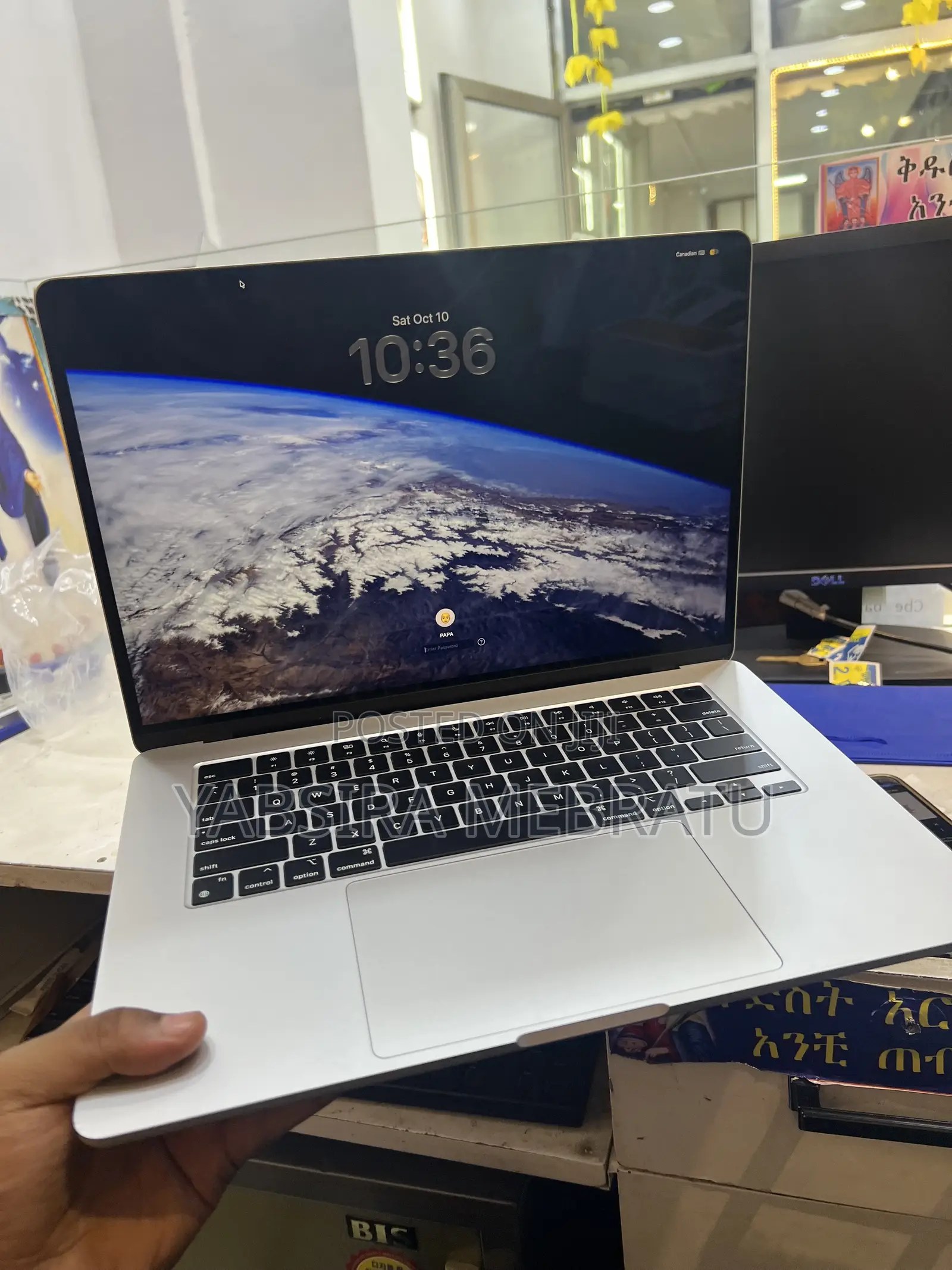 Laptop Apple 16GB Apple M3 SSD 512GB