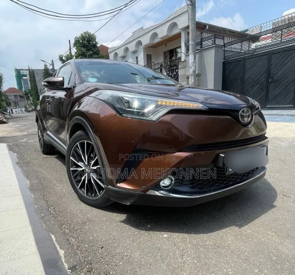 Toyota C-HR 2017 Brown