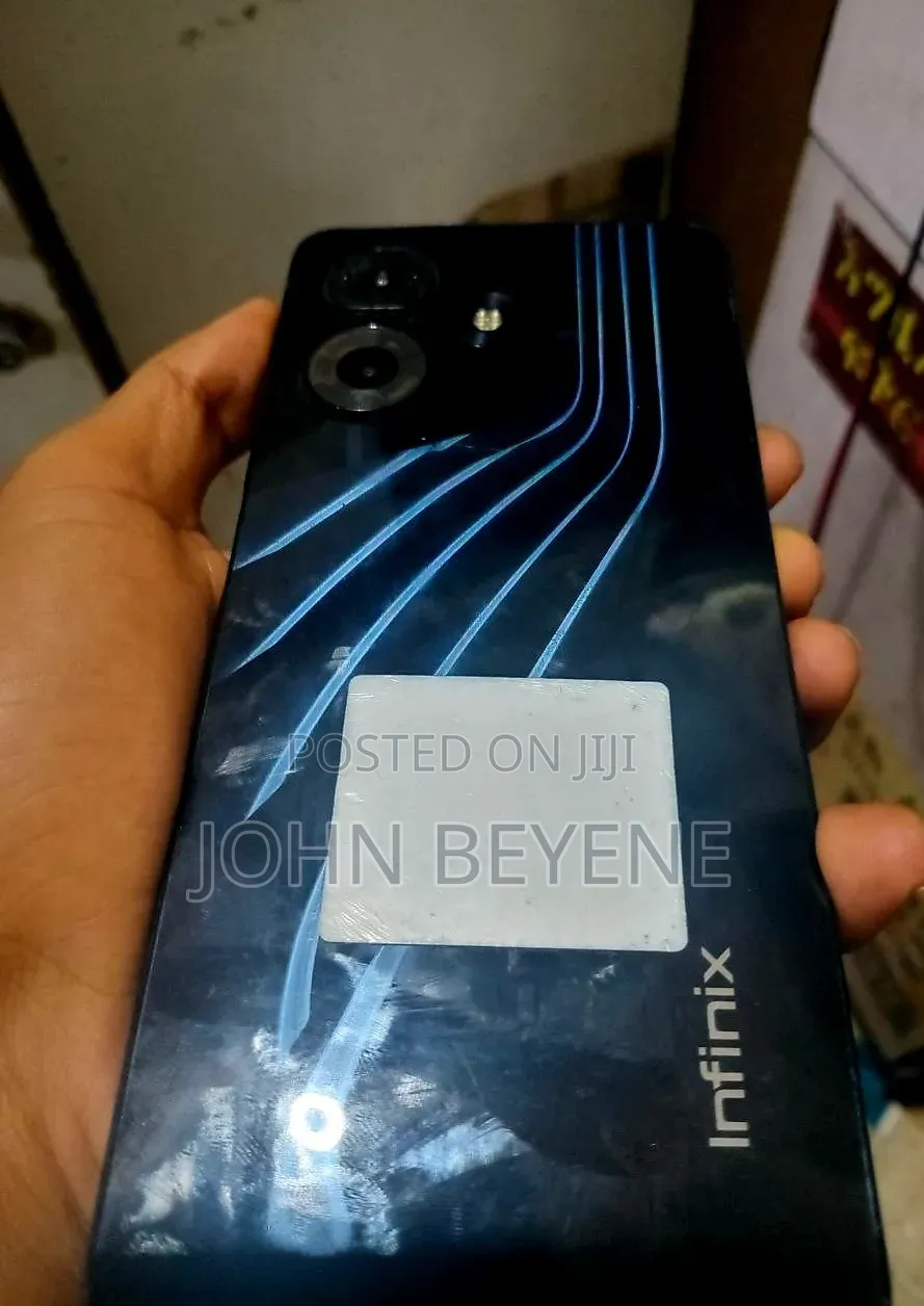 Infinix Hot 30 128 GB Black