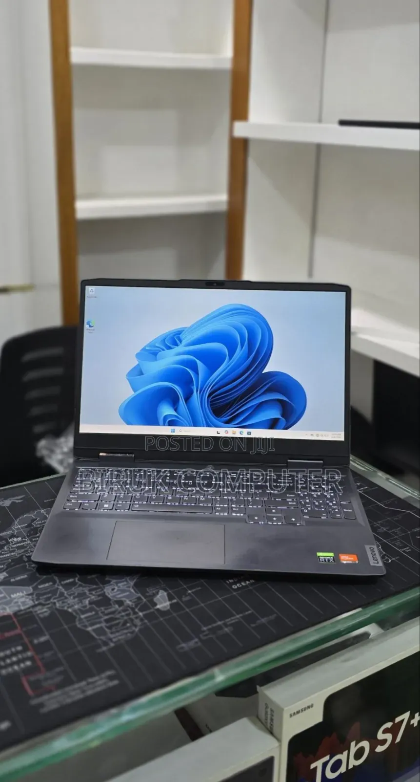 New Laptop Lenovo LOQ 15IRH8 16GB AMD Ryzen 7 SSD 512GB