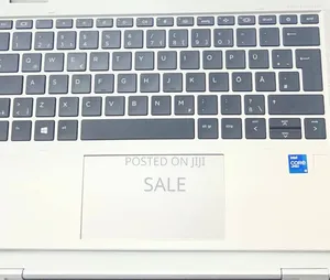 New Laptop HP EliteBook 830 G8 16GB Intel Core i5 SSD 512GB