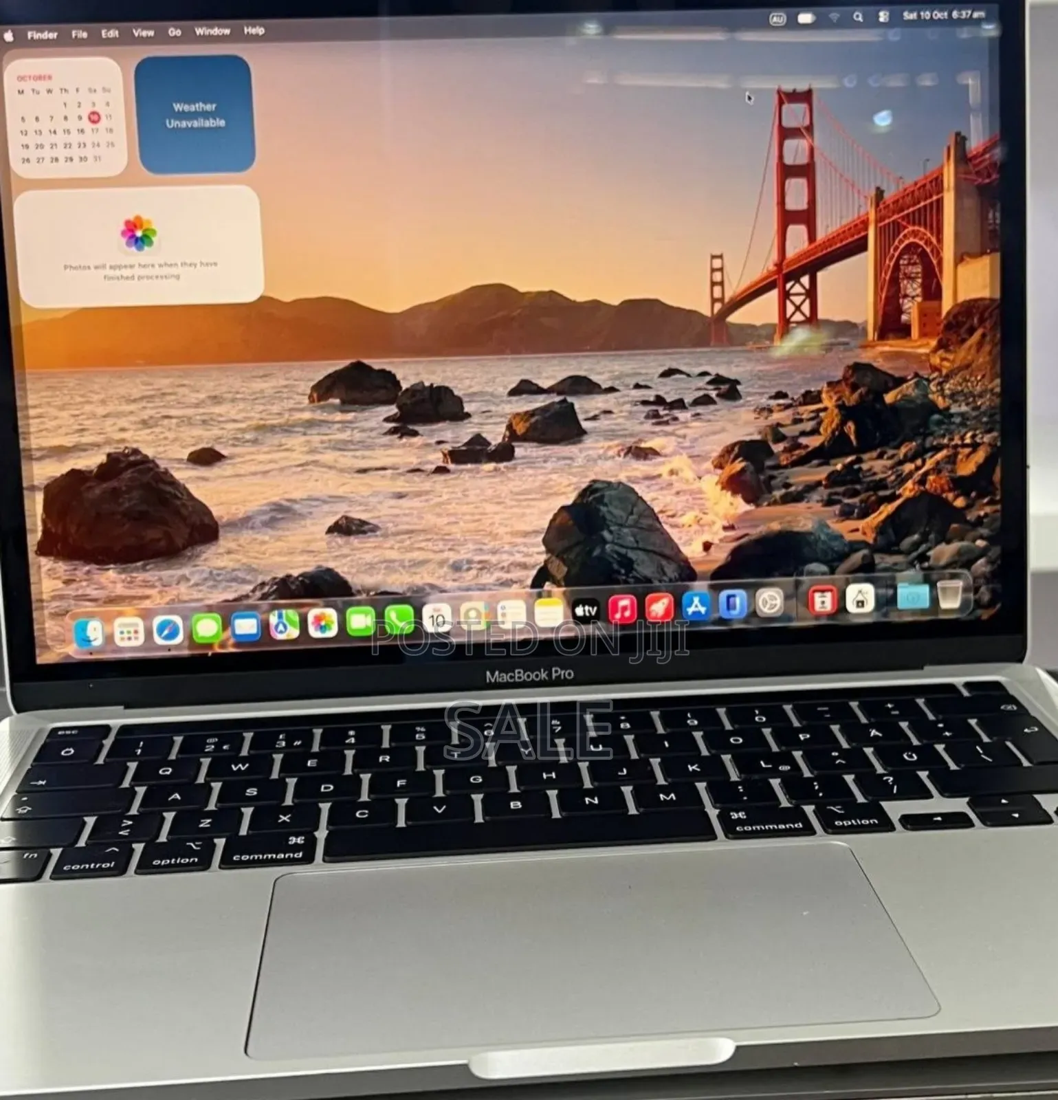 New Laptop Apple MacBook Pro 2020 M1 16GB Apple M2 SSD 256GB