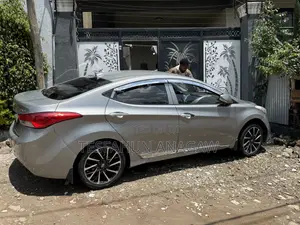 Hyundai Avante 2012 Gray