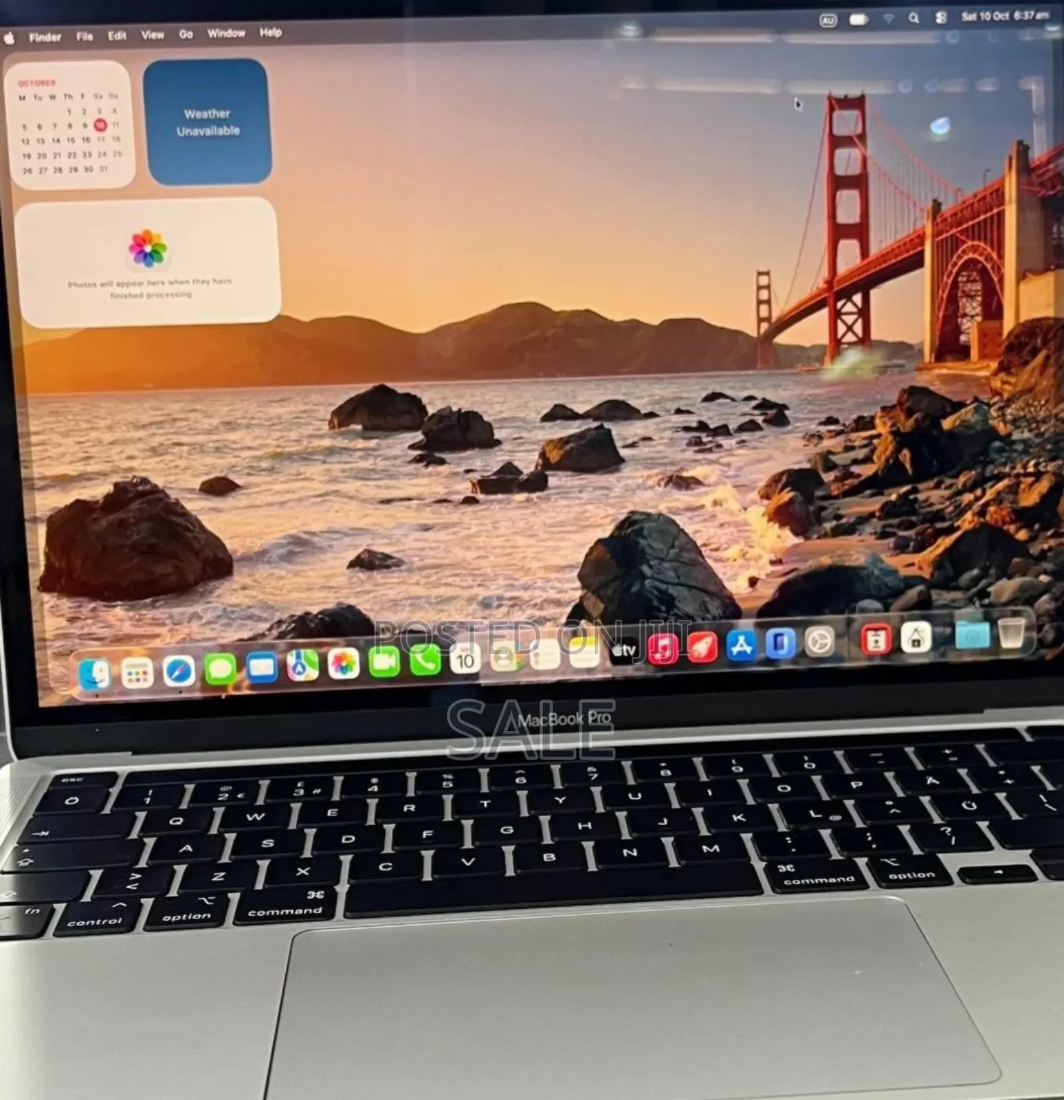 New Laptop Apple MacBook Pro 2020 M1 16GB Apple M2 SSD 256GB
