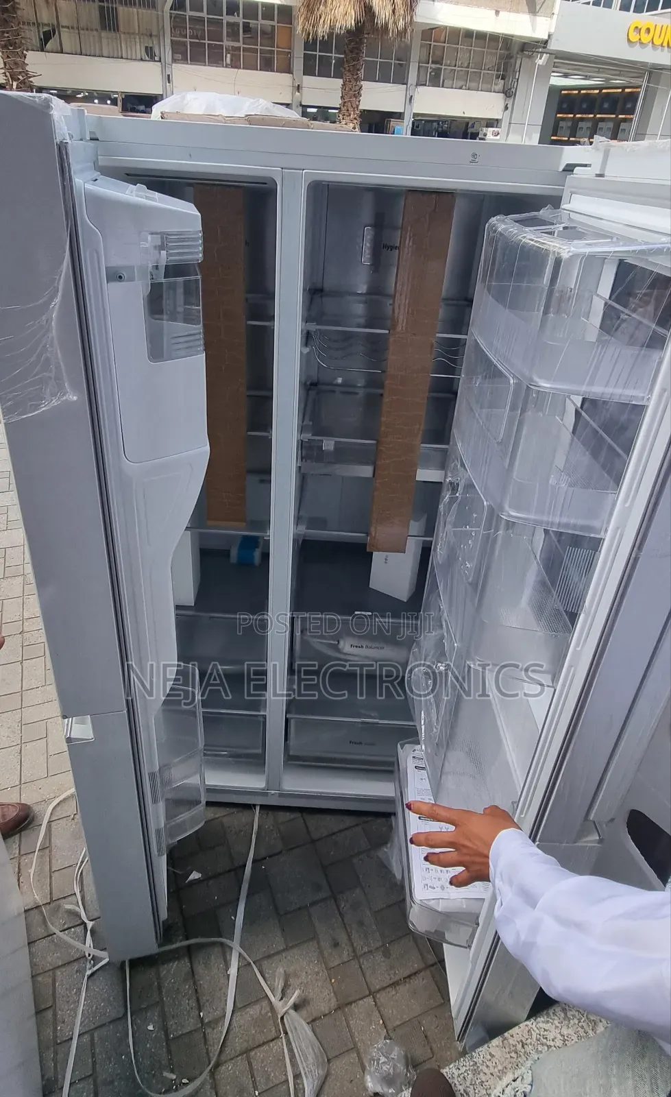 #LG #Refrigerator 674.Litters #French #Door #Delivery
