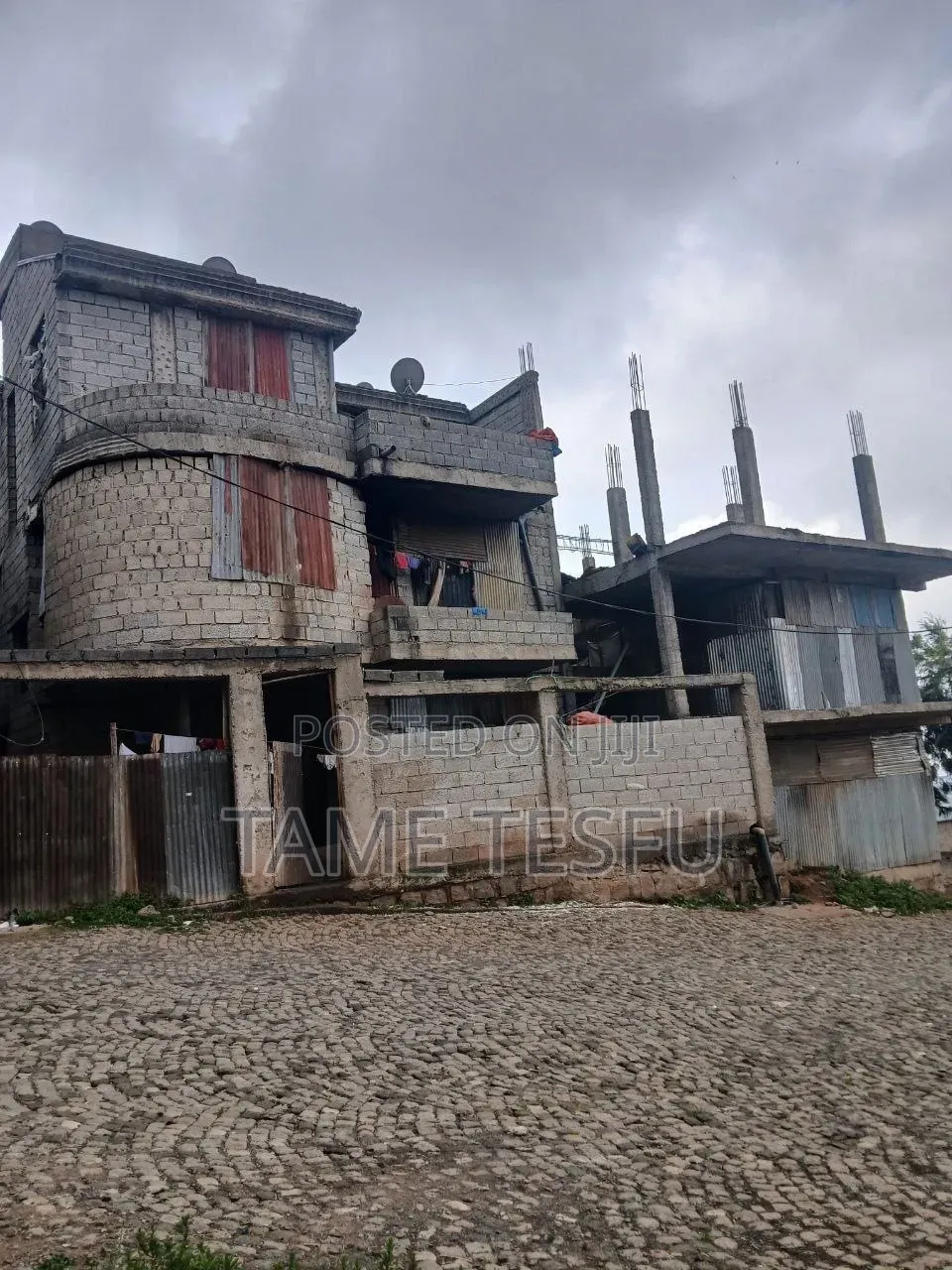 Furnished 6bdrm House in ሀያት, Bole for sale