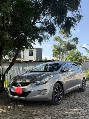 Hyundai Avante 2012 Gray