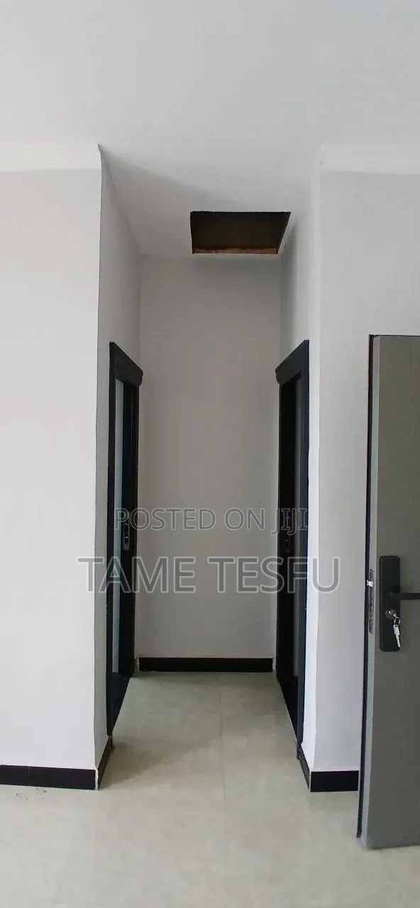 Furnished 6bdrm House in Hayat, Bole for sale