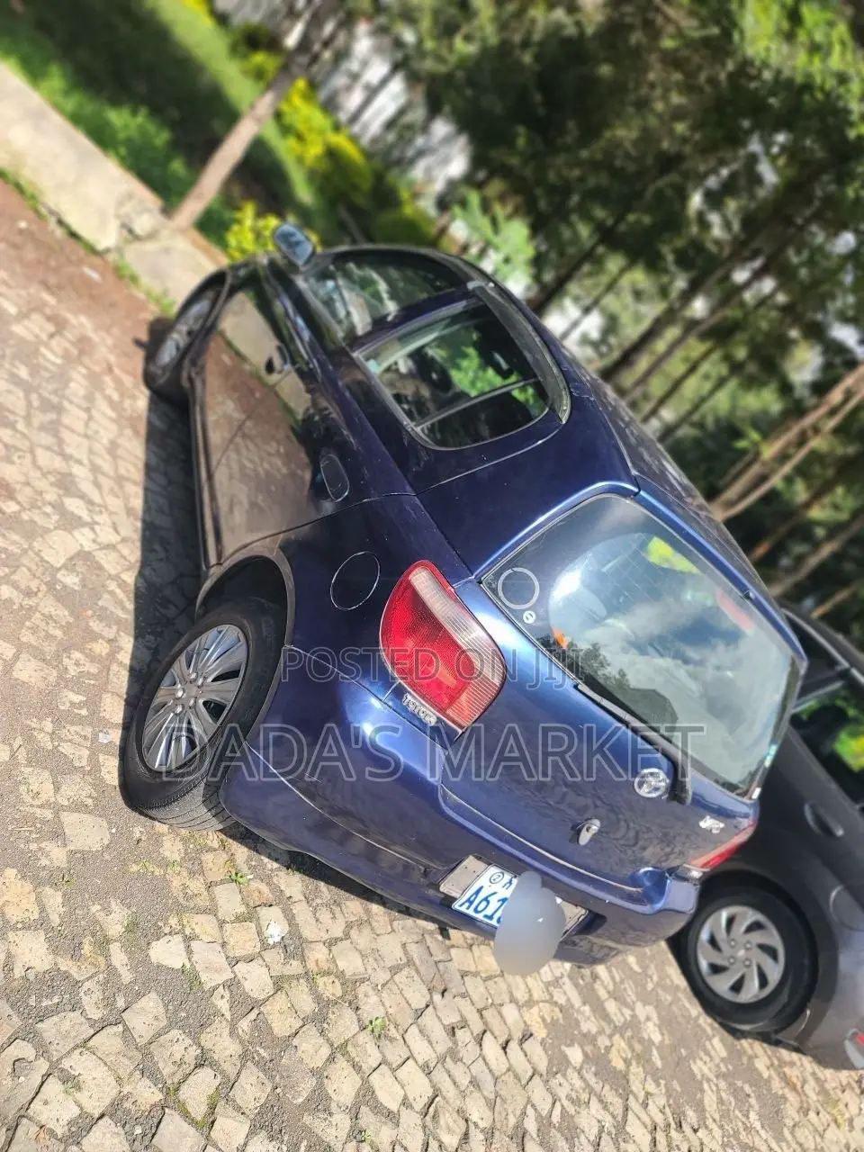 Toyota Vitz 2003 Blue