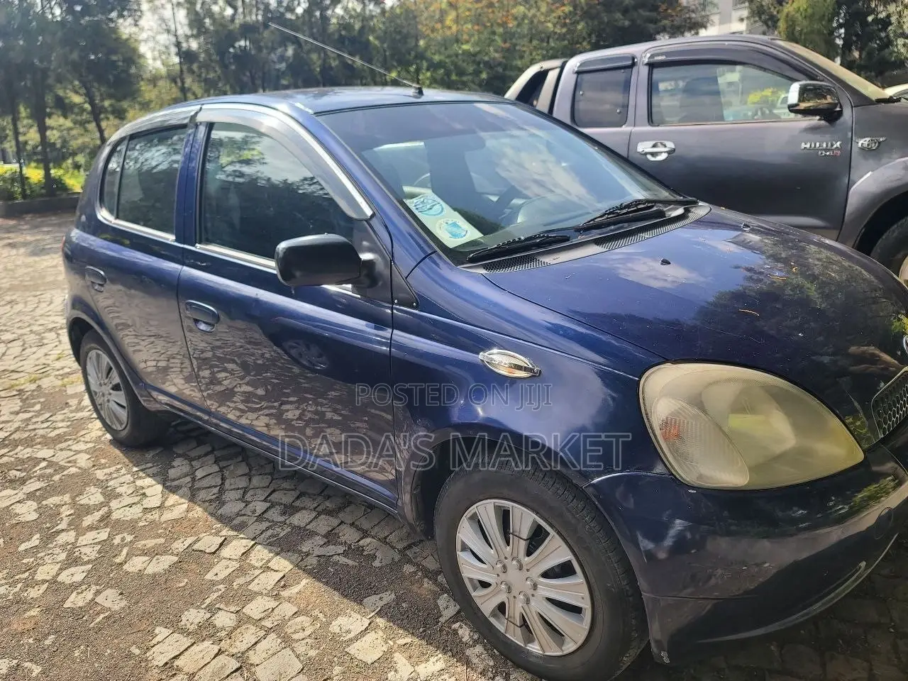 Toyota Vitz 2003 Blue