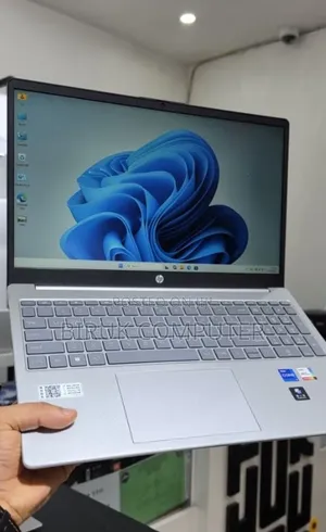 New Laptop Dell Inspiron 14 16GB Intel Core i7 SSD 512GB
